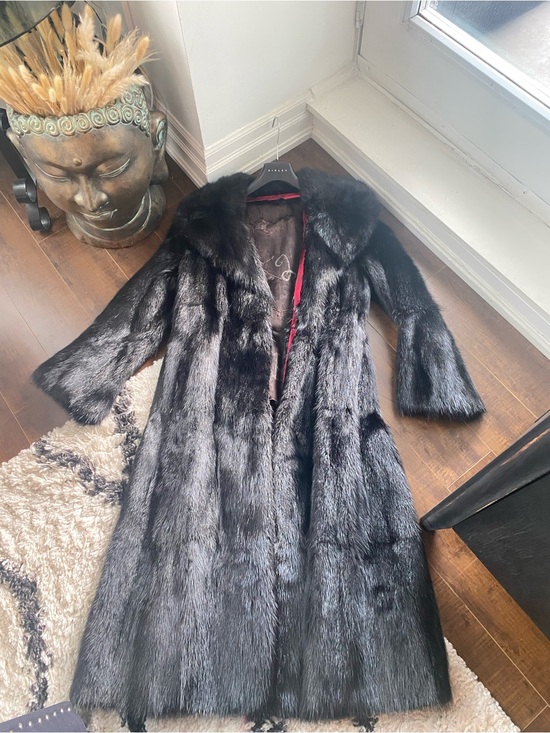 Jackets & Blazers - Luxurious Black Mink Coat - Classic Women's Long Coat NEEDS A LINING